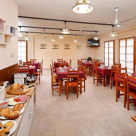 Albergue Sierra De Arbe Naval Εξωτερικό φωτογραφία
