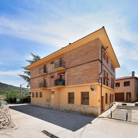 Albergue Sierra De Arbe Naval Εξωτερικό φωτογραφία