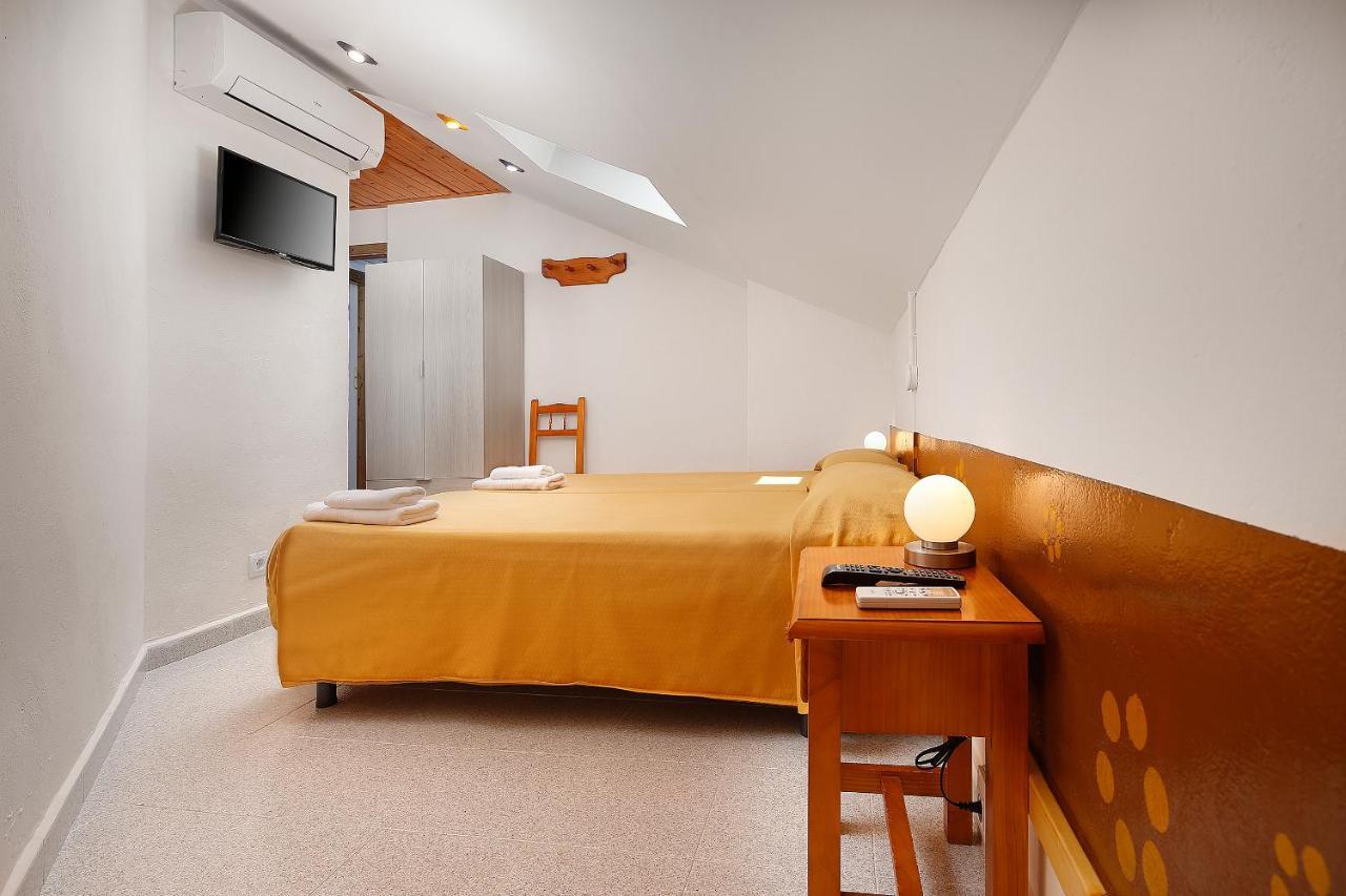 Albergue Sierra De Arbe Naval Δωμάτιο φωτογραφία